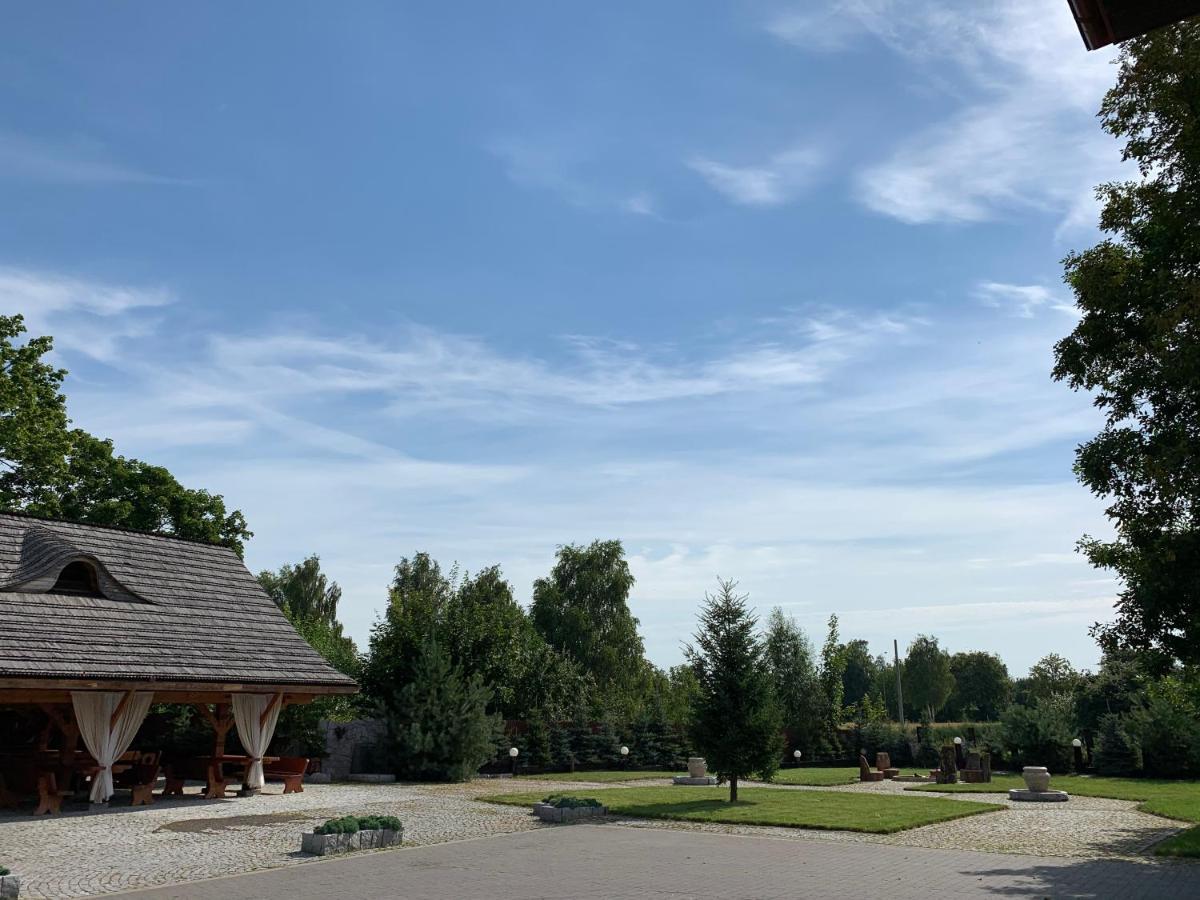 Orion Hotel Parczew Esterno foto